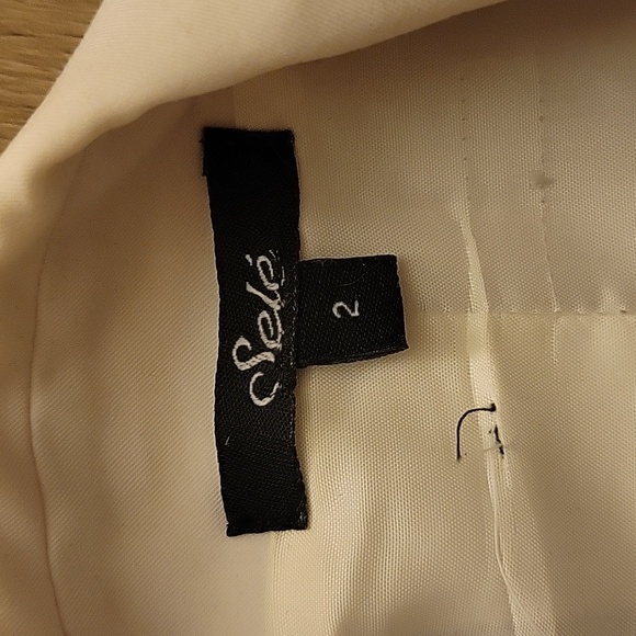 Siete Blazer - Picture 3 of 3